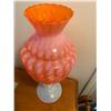 Image 3 : Luminous glass vase A