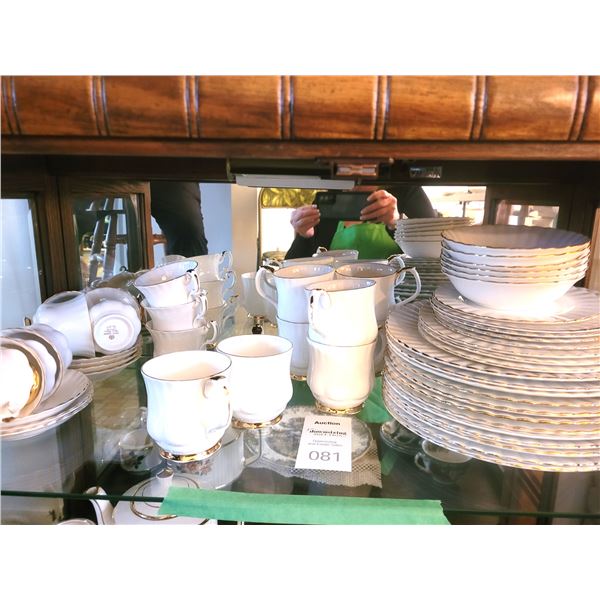 Royal Albert Val Dor set A