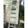 Image 1 : Aluminum EXT Ladder B