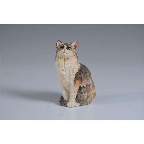 Border Fine Arts Figurine, Agneatha Long Haired Tabby