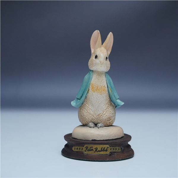 Border Fine Arts Peter Rabbit CBP14 Standing Figurine