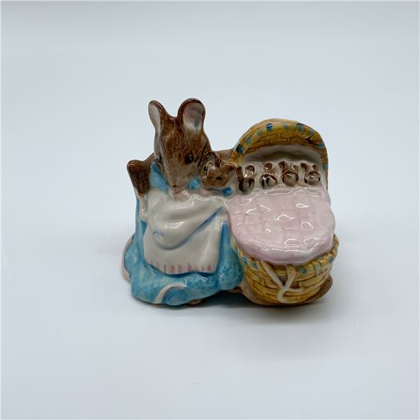 Beatrix Potter Hunca Munca Figurine
