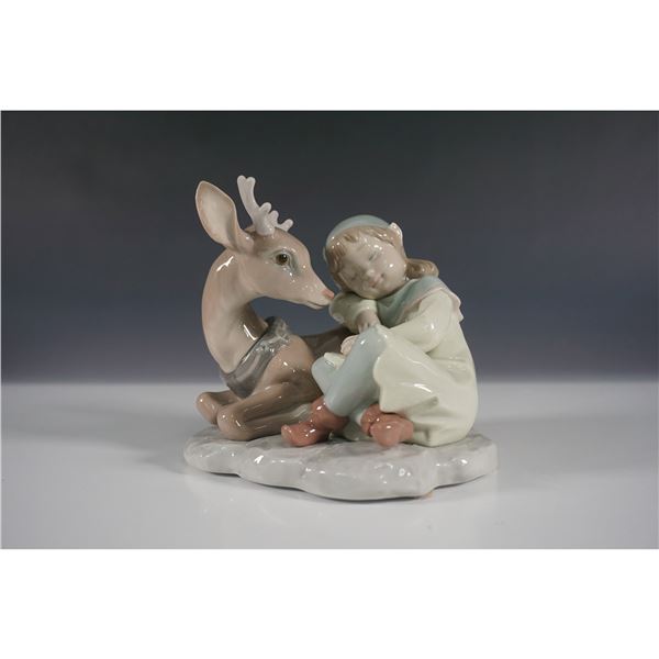 A Well Earned Rest 1006897 - Lladro Figurine