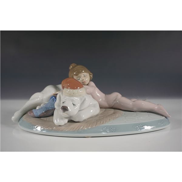 Christmas Buddies 01006673 - Lladro Figurine