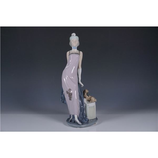 Couplet Lady  01005174 - Lladro Figurine