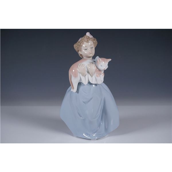 My Chubby Kitty 1006422 - Lladro Figurine