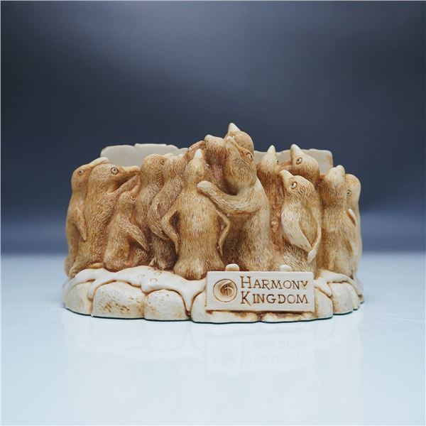 Harmony Kingdom Figurine Holding Court