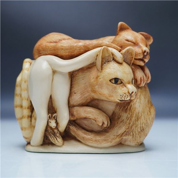 Harmony Kingdom Figurine Rather Large Friends