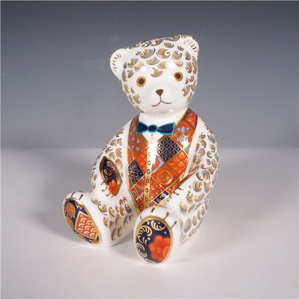 Royal Crown Derby Figurine, The Regal Goldie Bear