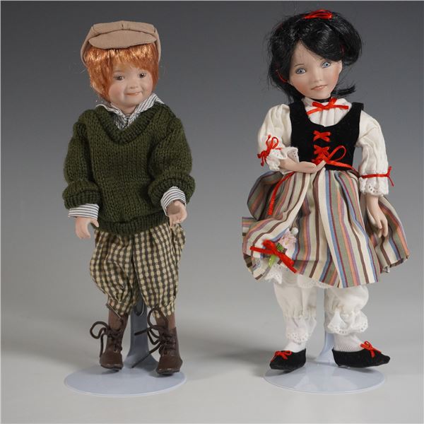 Ashton-Drake Galleries Snow White with Snips & Snails Dolls