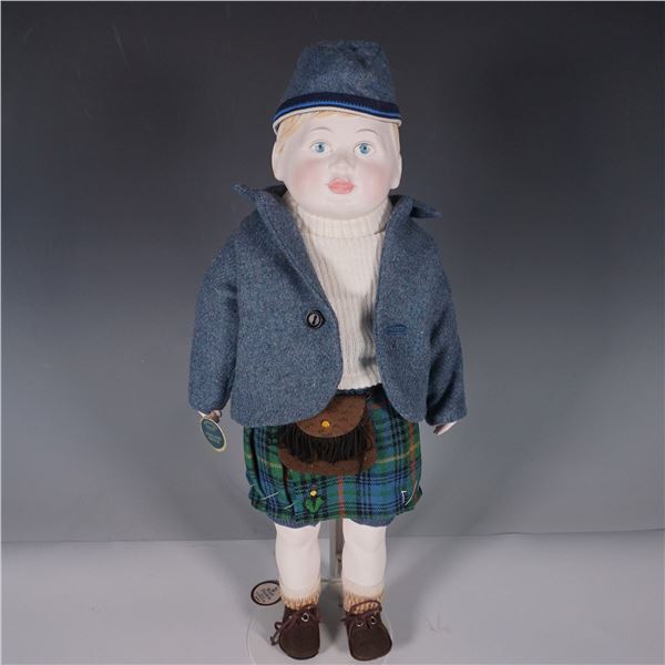 Royal Doulton Nisbet Heirloom Doll, Highland Prince