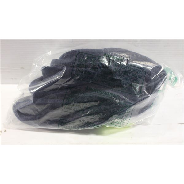 8 PAIRS OF WOOLY DICKIES SOCKS