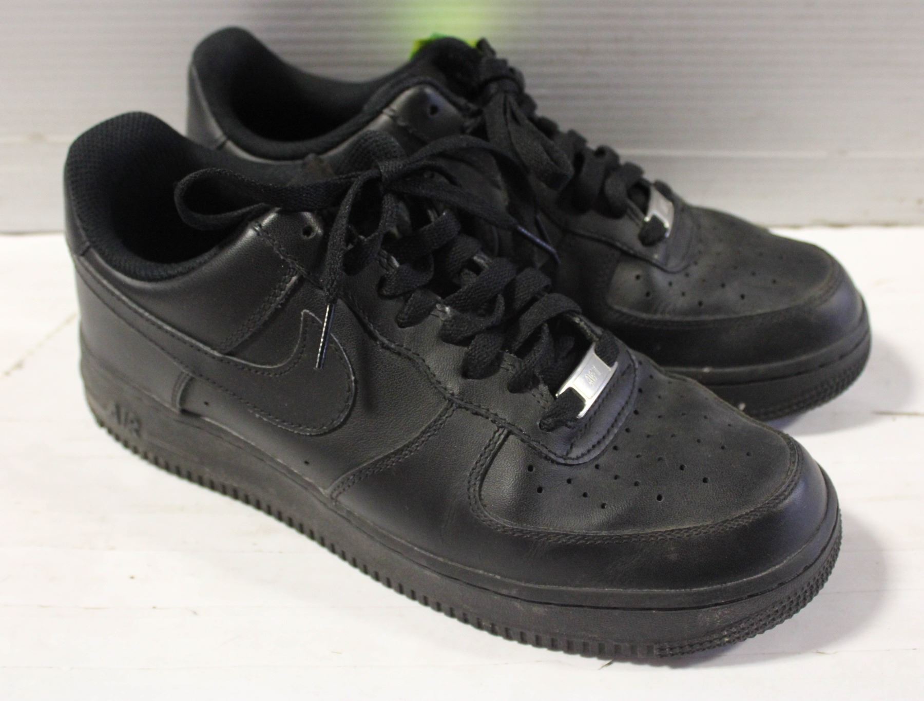 size 10 men's nike air force shoes