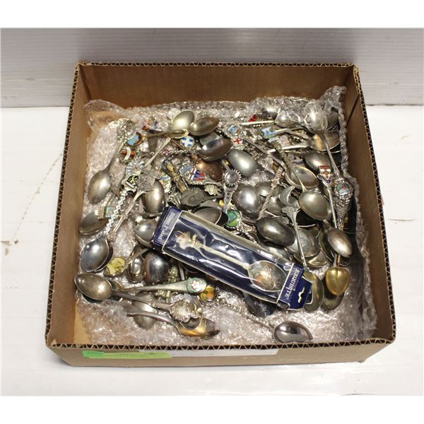 VINTAGE COLLECTORS SPOONS ASSORTED LOT OF 60+ PCS