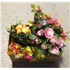 Image 1 : 4 LARGE ARTIFICIAL FLOWER PIECES