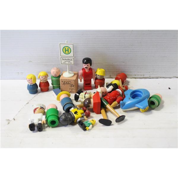 VINTAGE WOODEN LITTLE PEOPLE FIGURES PLUS LEGO