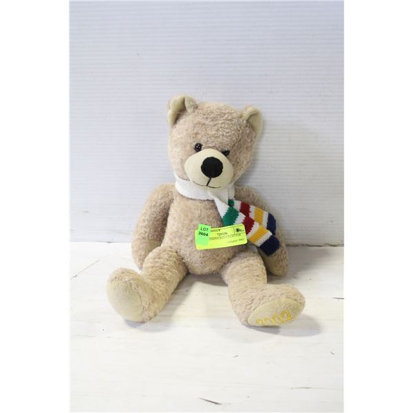 2002 HUDSONS BAY COLLECTOR BEAR