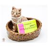 Image 1 : WADE-CAT IN BASKET-(ENGLAND)