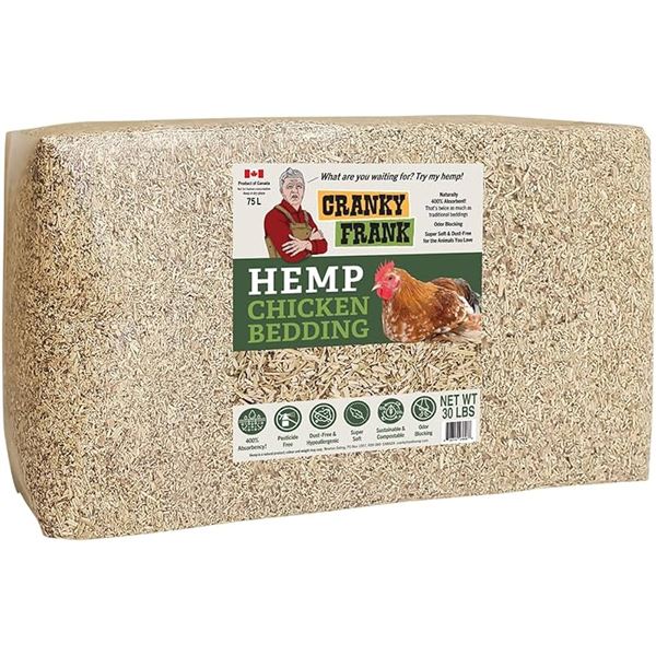 NEW 75L HEMP CHICKEN BEDDING (BAG HAS SOME LEAKS)