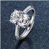 Image 2 : 2 CT GRA CERTIFIED OVAL PIGEON EGG MOISSANITE RING