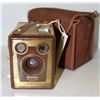 Image 1 : COLLECTIBLE KODAK BROWNIE BOX CAMERA