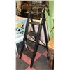 Image 1 : NEW RIKADE 4 STEP FOLDING LADDER - LIGHTWEIGHT AND