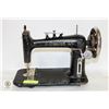 Image 1 : ANTIQUE VINTAGE SEWING MACHINE: COMPANION BRAND