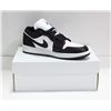 Image 1 : NEW JORDAN 1 LOW WOMENS SIZE 9
