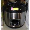 Image 1 : HAMILTON BEACH PRESSURE COOKER
