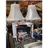 Image 1 : SET 30" LAMPS CHAMPAGNE WITH TASSEL ACCENT SHADE