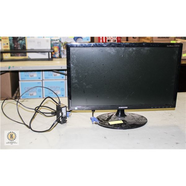 SAMSUNG 22" MONITOR