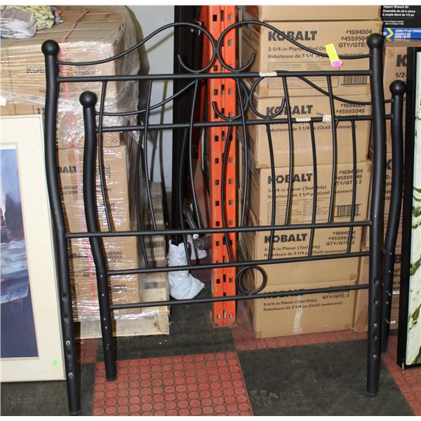 METAL SINGLE BEDFRAME WITH CASTERS BLACK