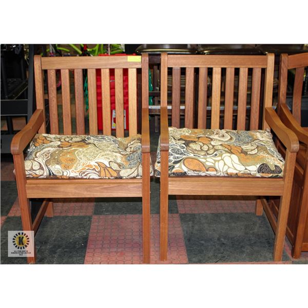 PAIR OF TEAK CHAIRS MID CENTURY MODERN W/CUSHIONS