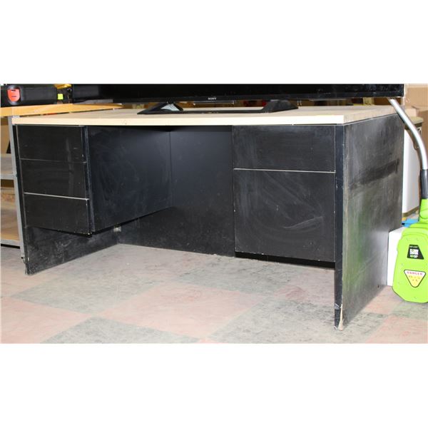 WOODEN OVER-SIZED DESK H-28.5" W-30" L-60"