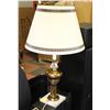 Image 1 : VINTAGE BRASS/MARBLE 29" TABLE LAMP