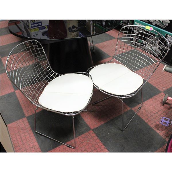 4 METAL FRAME WHITE SEAT CHAIRS