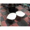 Image 1 : 4 METAL FRAME WHITE SEAT CHAIRS