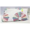 Image 1 : VINTAGE PINWHEEL PATCHWORK QUILT DOUBLE