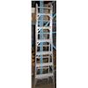 Image 1 : ALUMINUM EXTENDING LADDER