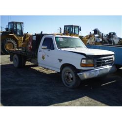 FORD F350XL S/A FLATBED TRUCK s/n 2FDJF37G4SCA36949: