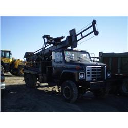 INTERNATIONAL 1824 4 x 6 DRILL TRUCK s/n 1HTAR18B5BHB16195: