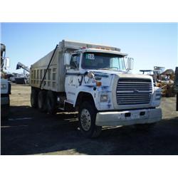 FORD L8000 TRI AXLE DUMP TRUCK s/n 1FDYU82A1KVA36891: