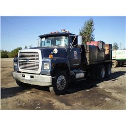 FORD L8000 T/A FUEL & LUBE TRUCK s/n 1FDYU82A9LVA12856: