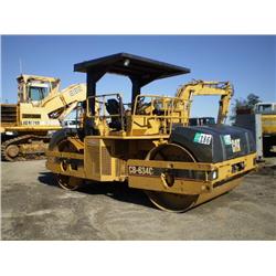 CATERPILLAR CB634C TANDEM SMOOTH DRUM VIBRATORY COMPACTOR s/n 3BR00570: