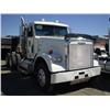 Image 1 : FREIGHTLINER FLD120SD T/A TRUCK TRACTOR s/n 1FUPFEDB6VH869385: