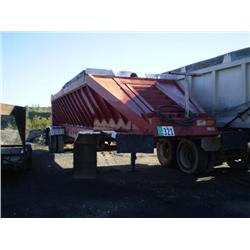 T/A LIVE BOTTOM ASPHALT TRAILER, s/n N/A (PARTS ONLY, NO TITLE)