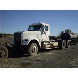 FREIGHTLINER FLD120SD T/A TRUCK TRACTOR s/n 1FUPFEDB1VH869388: