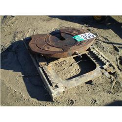 FIFTH WHEEL PLATE