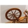 Image 4 : *Antique Spinning Wheel 36'' x 40'' x 11'' - As Is