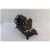 Image 7 : Antique Wanzer London Manual Sewing Machine
